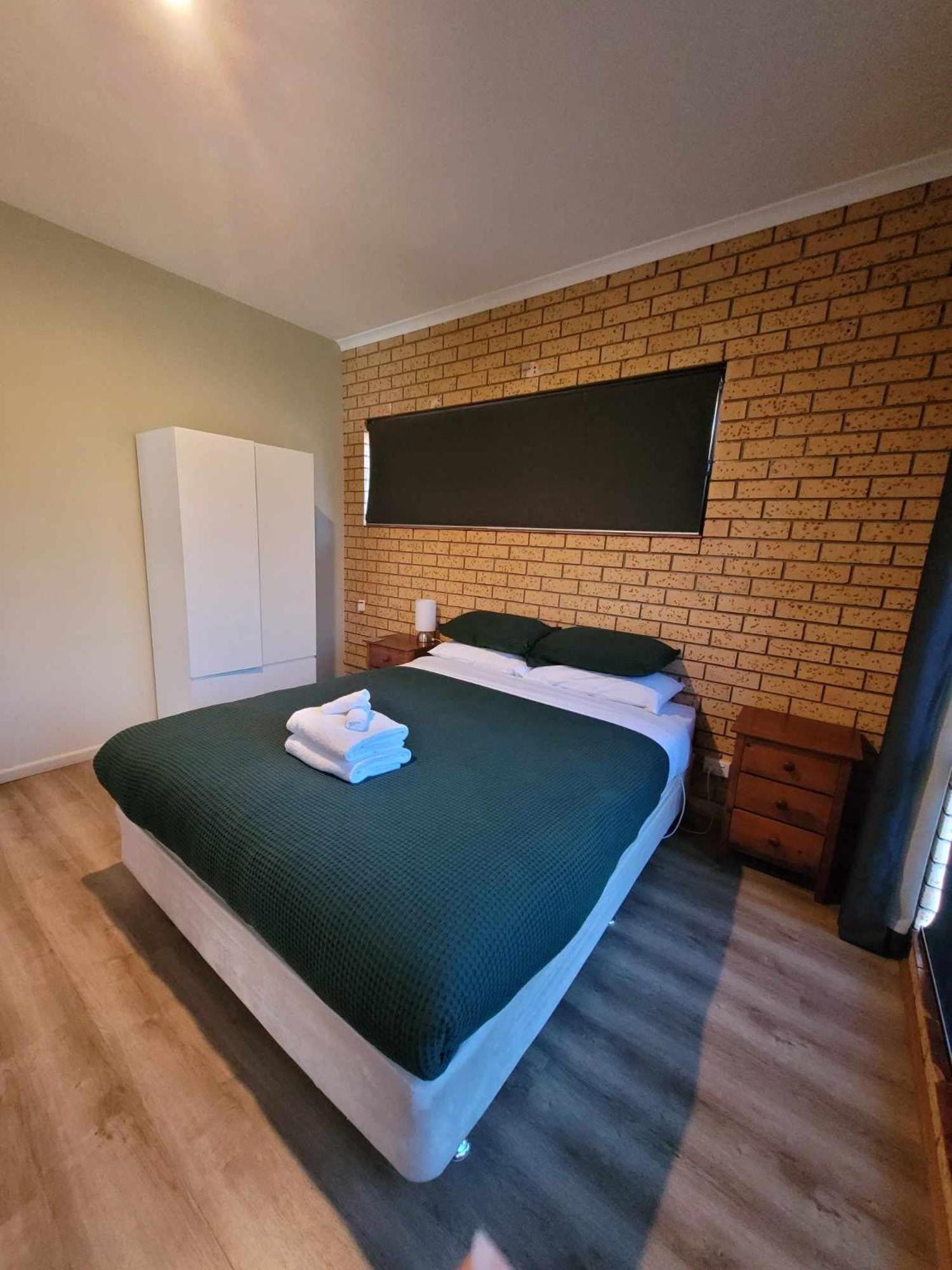 The Bright Motor Inn Buitenkant foto